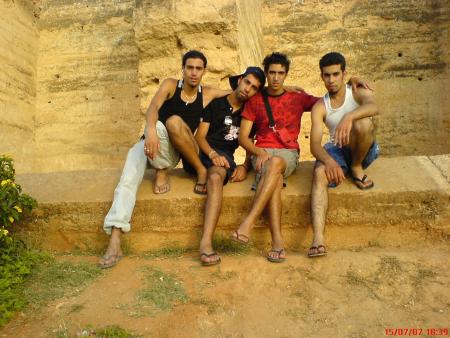 a hri swani  ameknes